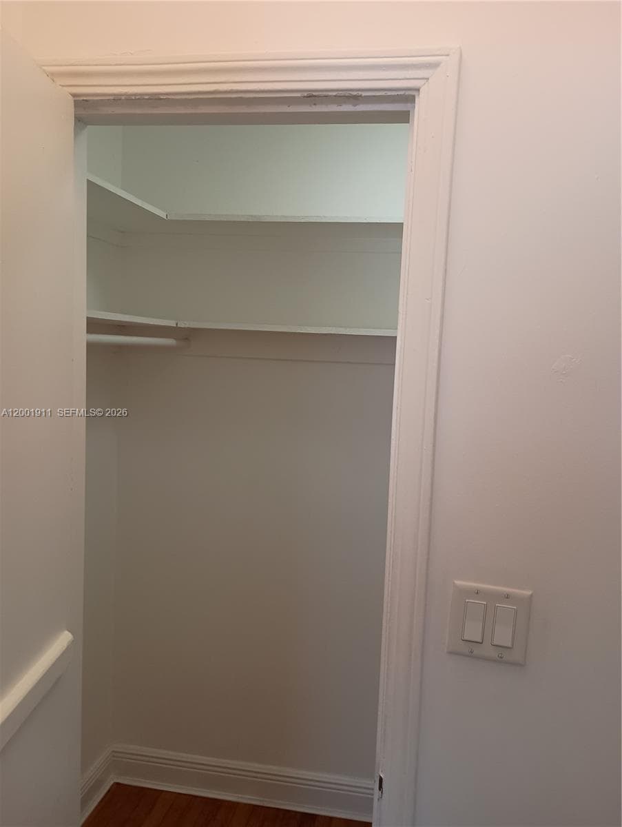 535 74 # 11, Miami Beach, FL 33141 photo 5