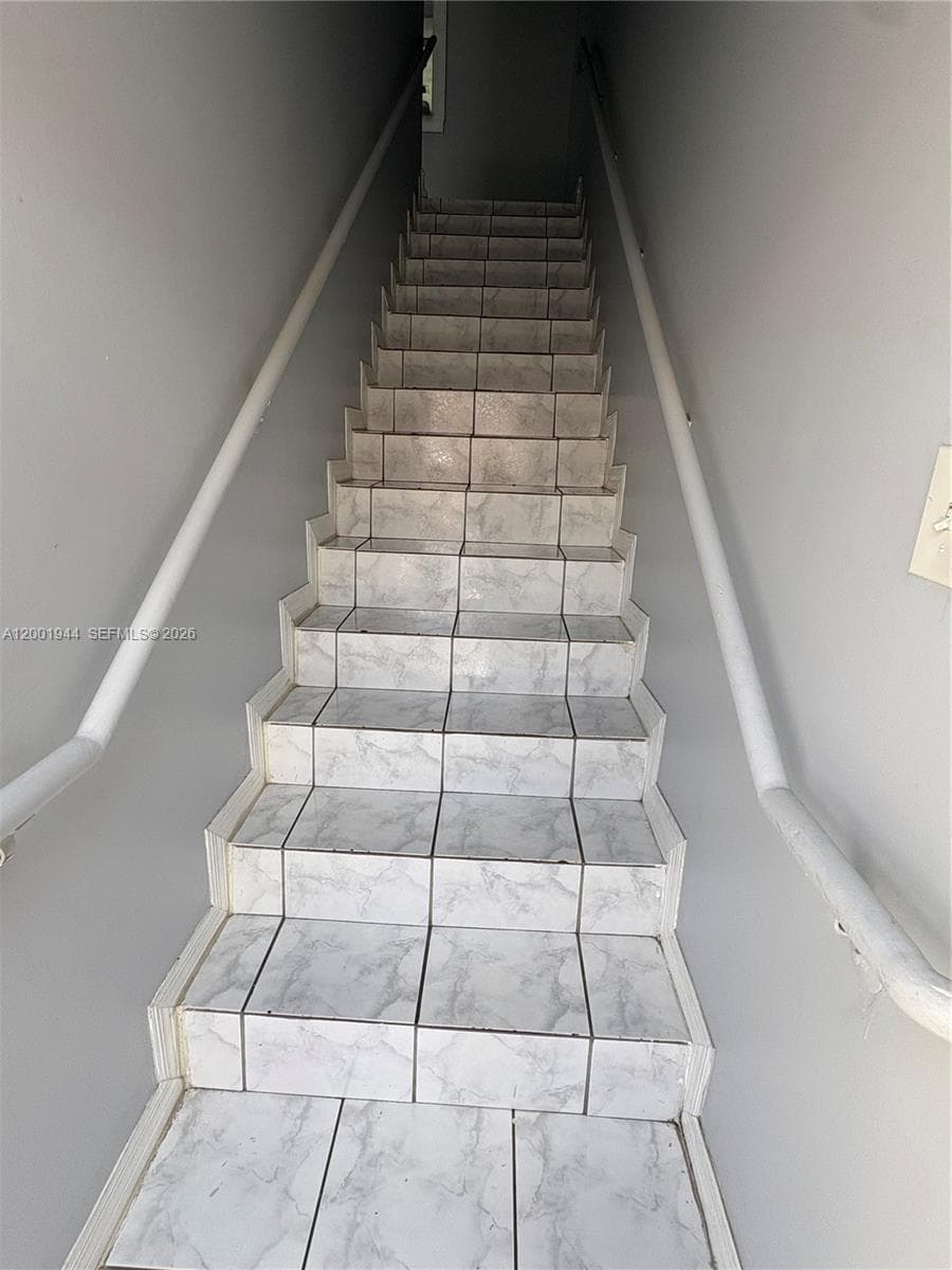 12035 SW 14th St # 105, Miami, FL 33184 photo 3