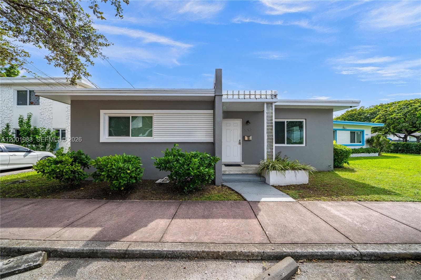 2010 Calais Dr, Miami Beach, FL 33141 photo 2