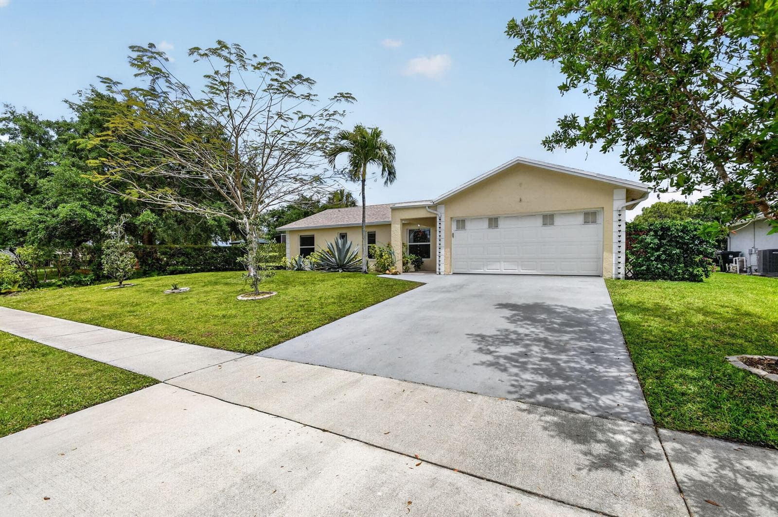 1262 Essex Drive, Wellington, FL 33414 photo 3