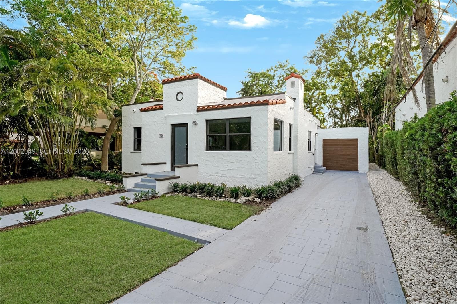 1230 Pizarro St, Coral Gables, FL 33134 photo 2
