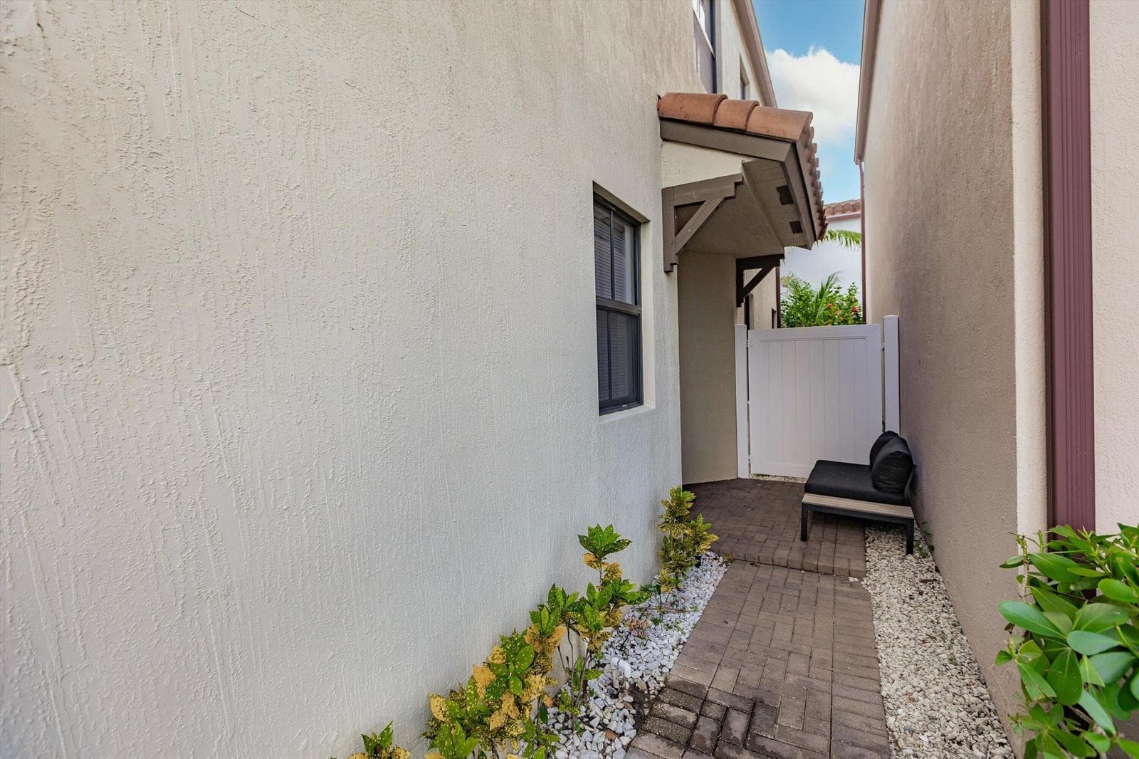 6026 Pine Tree Way # 6026, Riviera Beach, FL 33410 photo 5