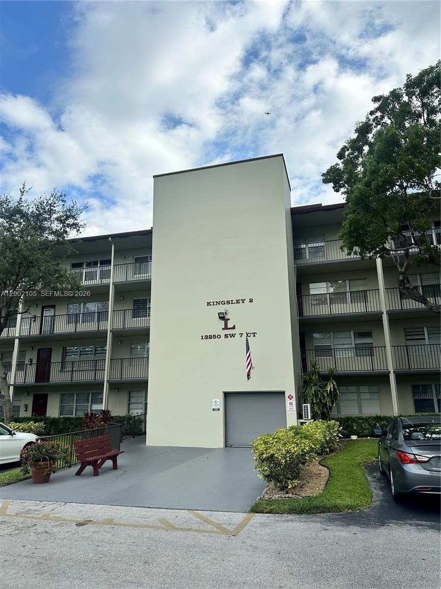 13250 SW 7th Ct # 114L, Pembroke Pines, FL 33027 photo 2
