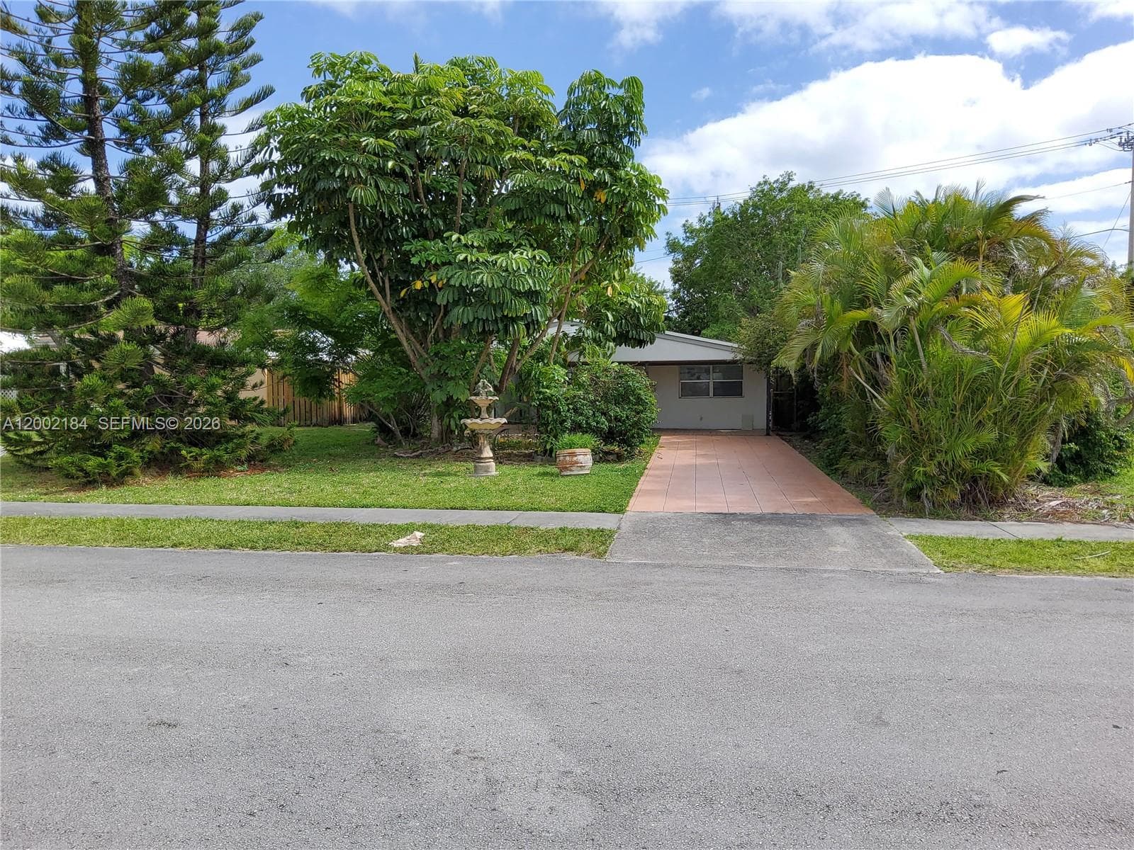 1348 NE 176th St, North Miami Beach, FL 33162 photo 2