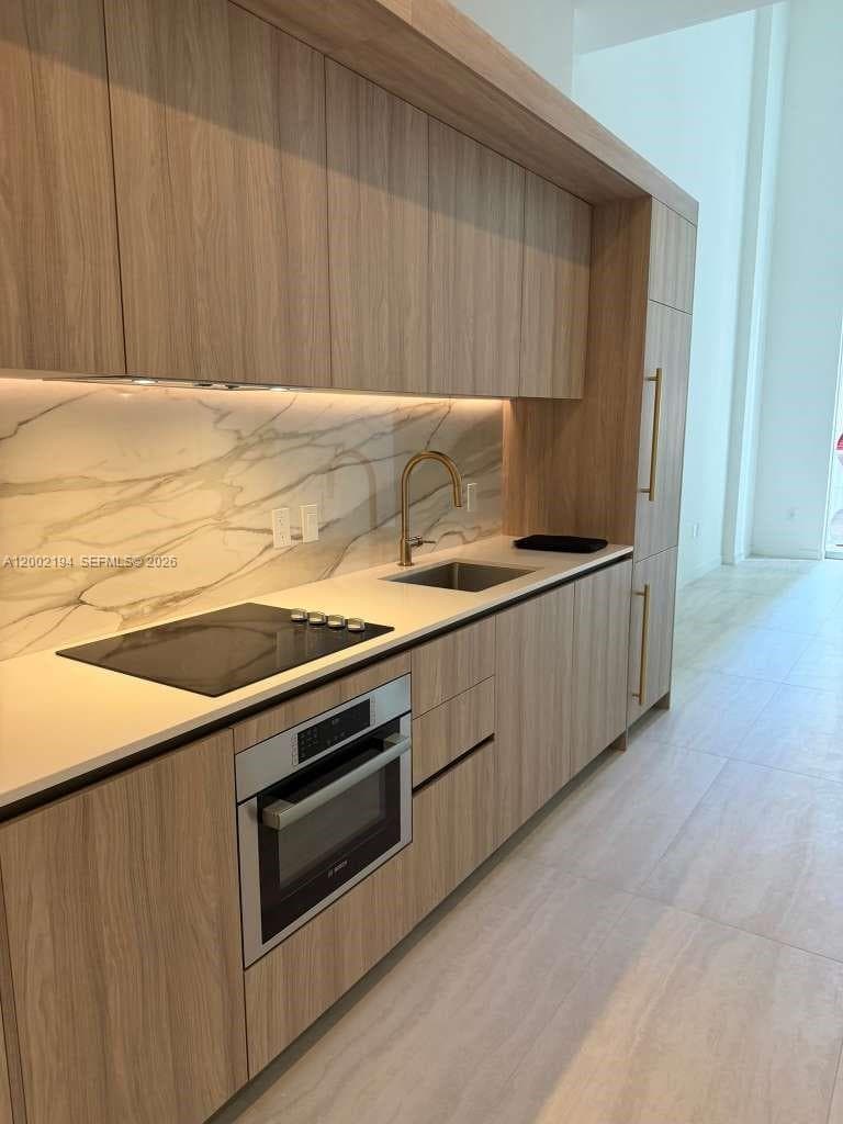 77 SE 5th street # 1011, Miami, FL 33131
