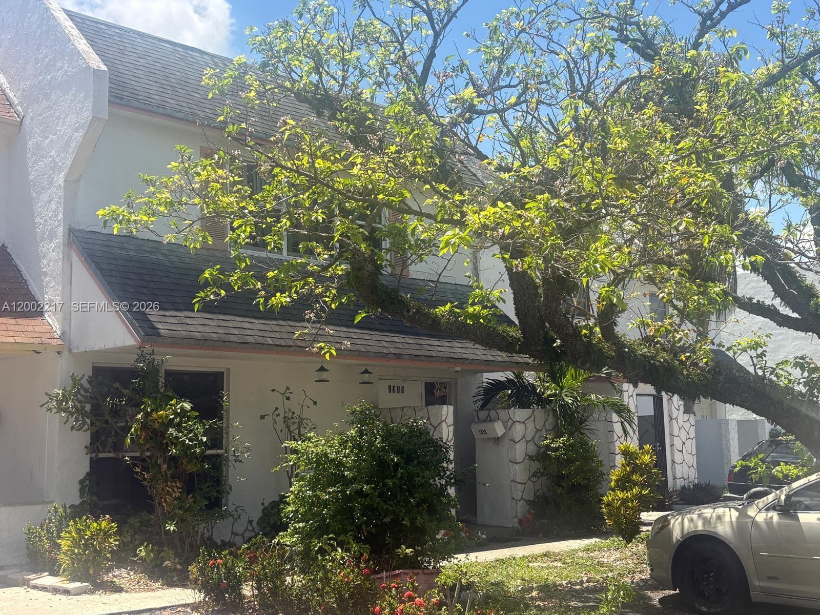 1318 Silverado Dr, North Lauderdale, FL 33068 photo 3
