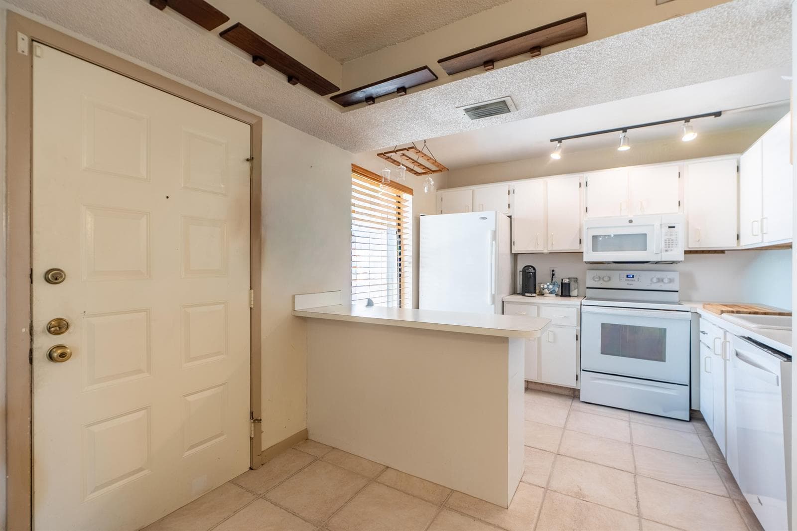 9819 NW 3rd Court # 3, Plantation, FL 33324 photo 2