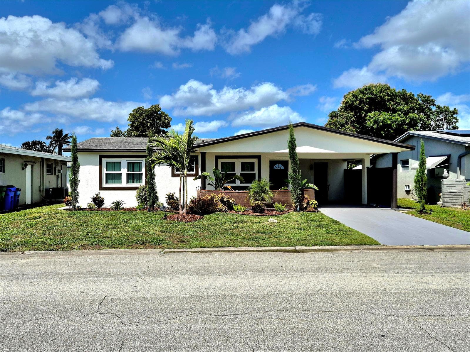 1015 NW 68th Avenue, Margate, FL 33063 photo 4