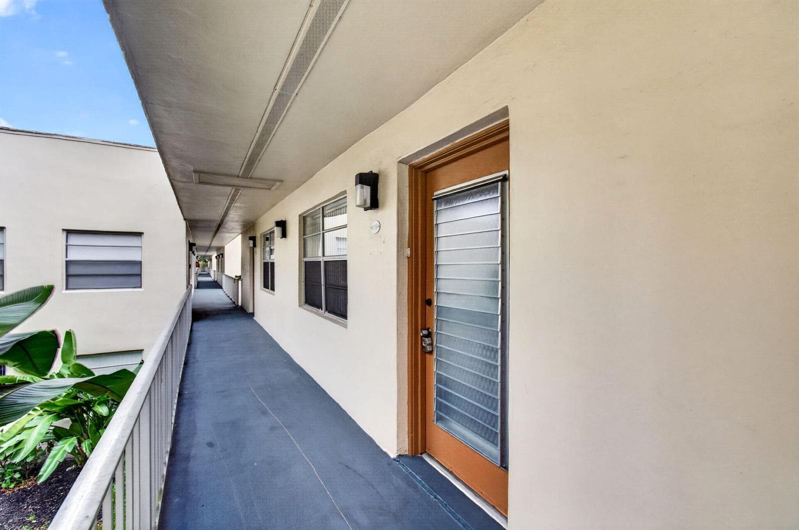190 Piedmont D, Delray Beach, FL 33484 photo 2