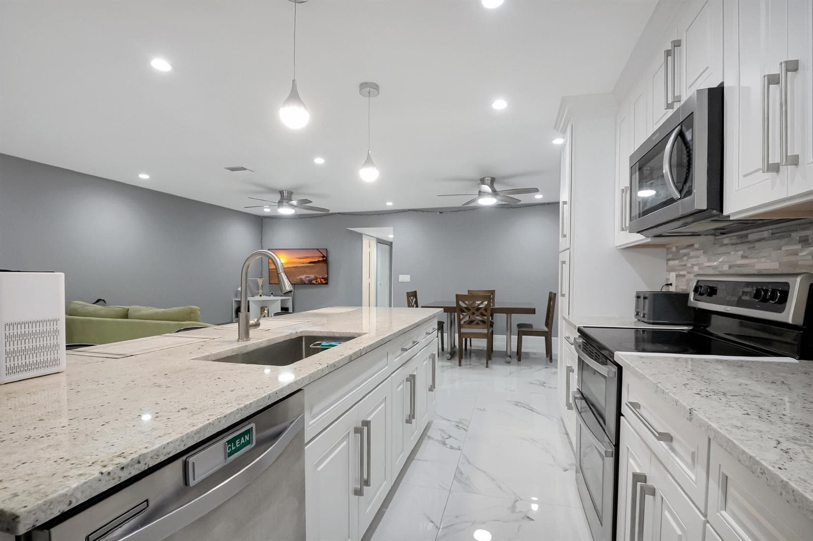 14010 Nesting Way # B, Delray Beach, FL 33484 photo 3