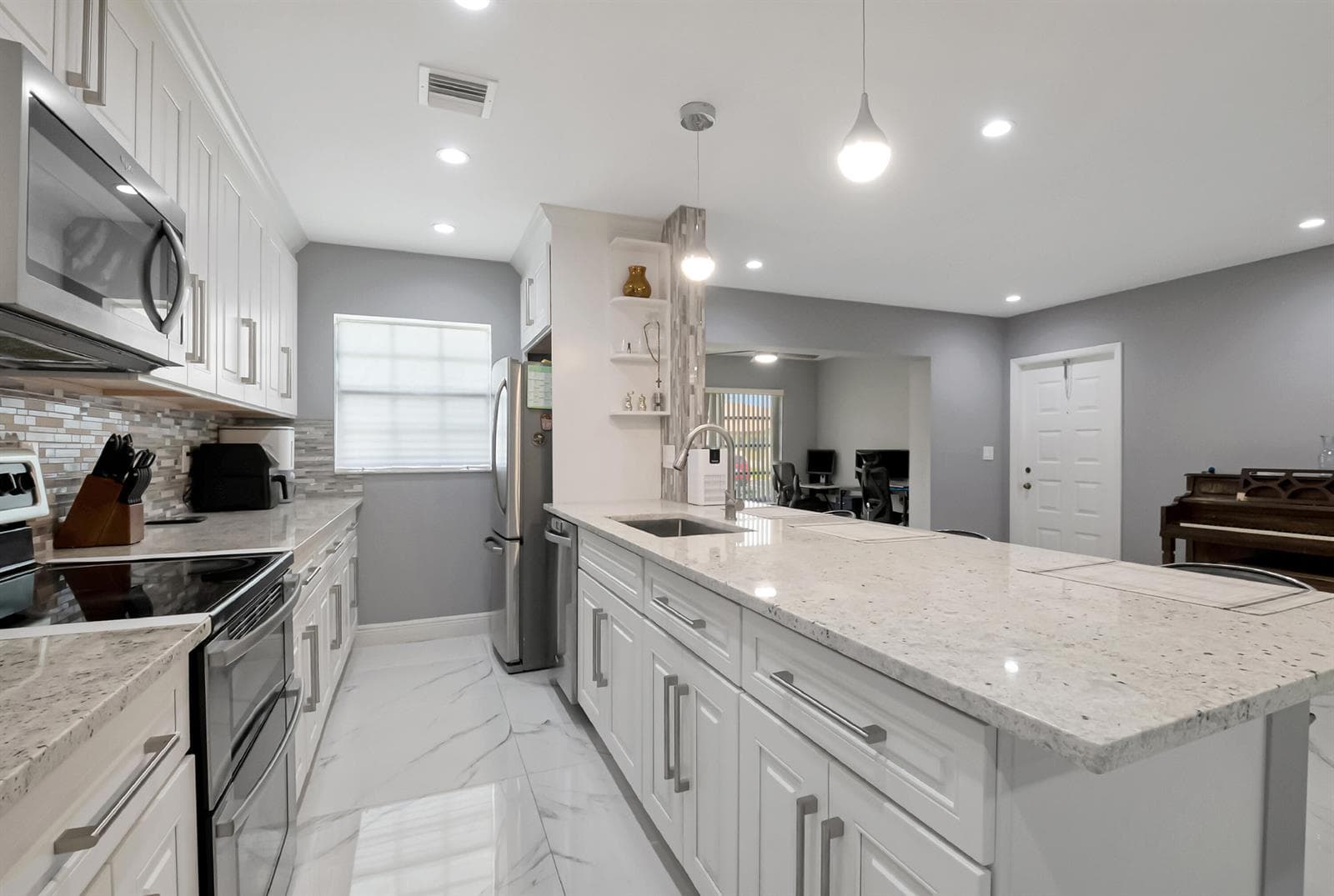 14010 Nesting Way # B, Delray Beach, FL 33484 photo 5