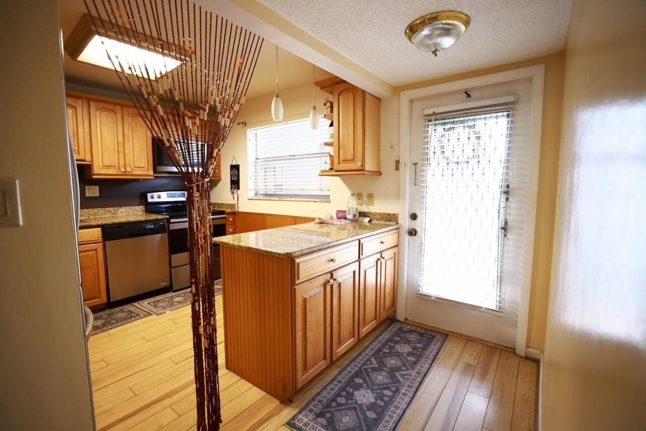 6570 Royal Palm Boulevard # 106j, Margate, FL 33063 photo 3