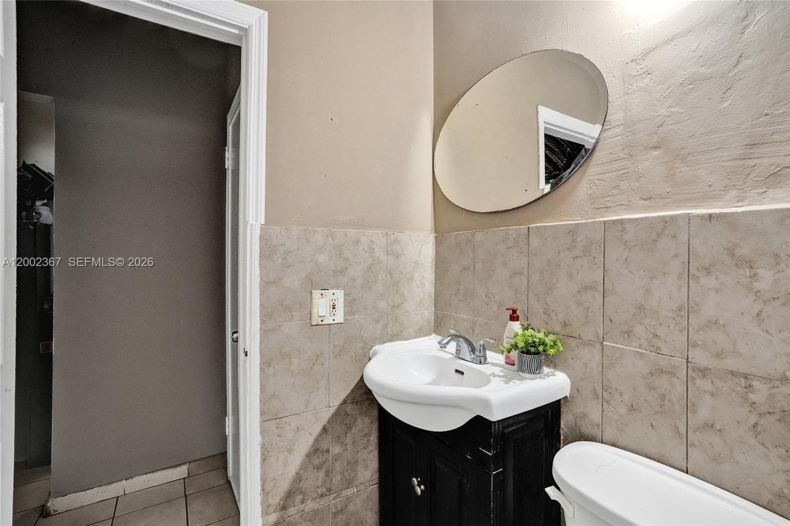 836 NW 101st St, Miami, FL 33150 photo 4