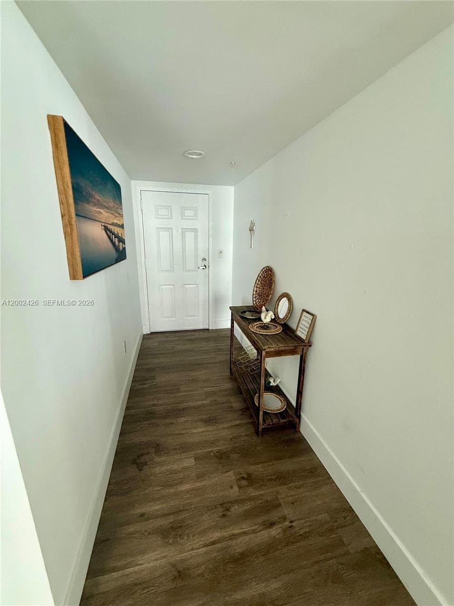 1155 Brickell Bay Dr # 1702, Miami, FL 33131 photo 3