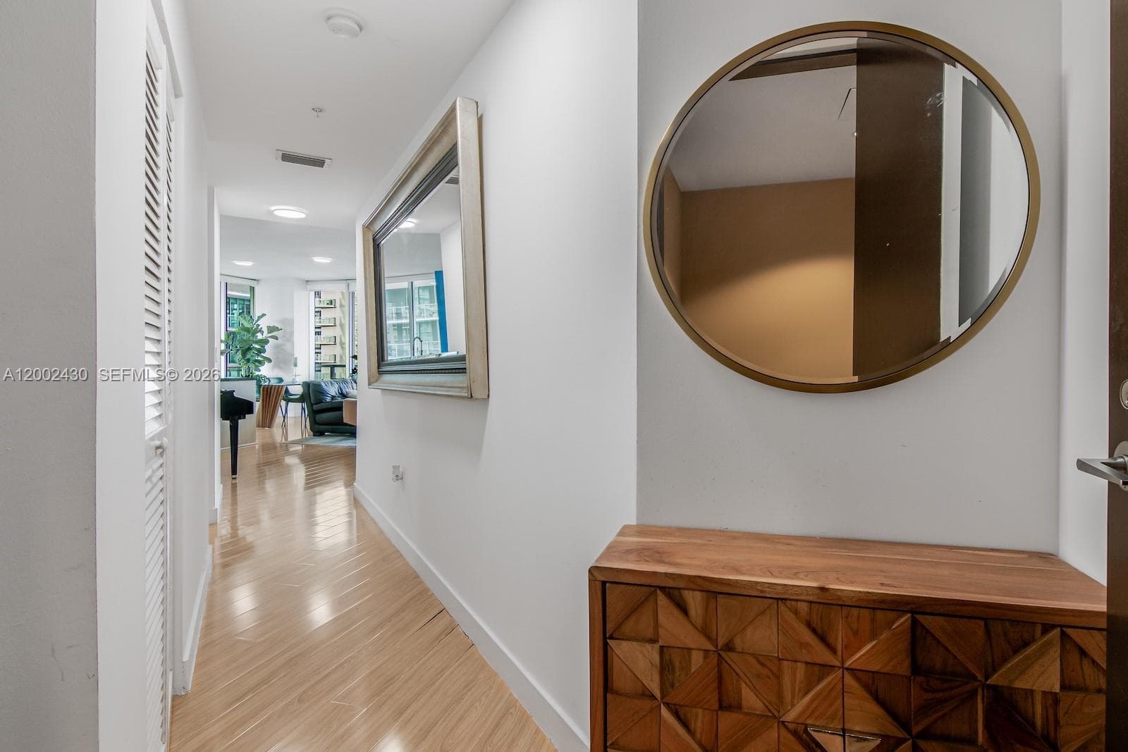 79 SW 12th St # 2107-S, Miami, FL 33130 photo 4