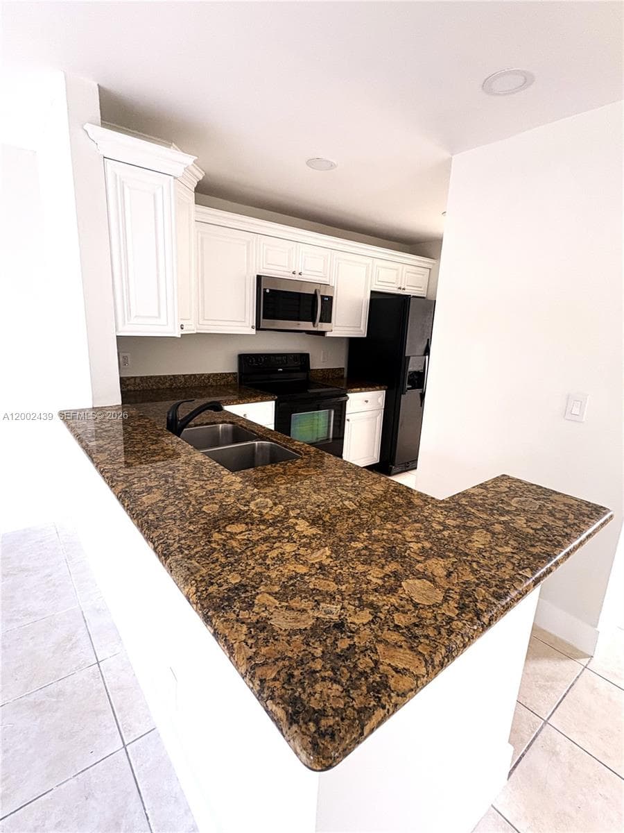 3743 NW 122nd Ter, Sunrise, FL 33323 photo 4