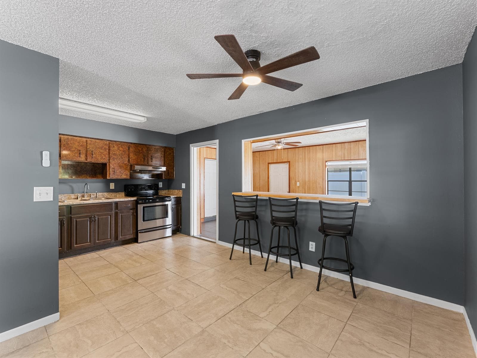304 8th Avenue SW, Vero Beach, FL 32962 photo 5