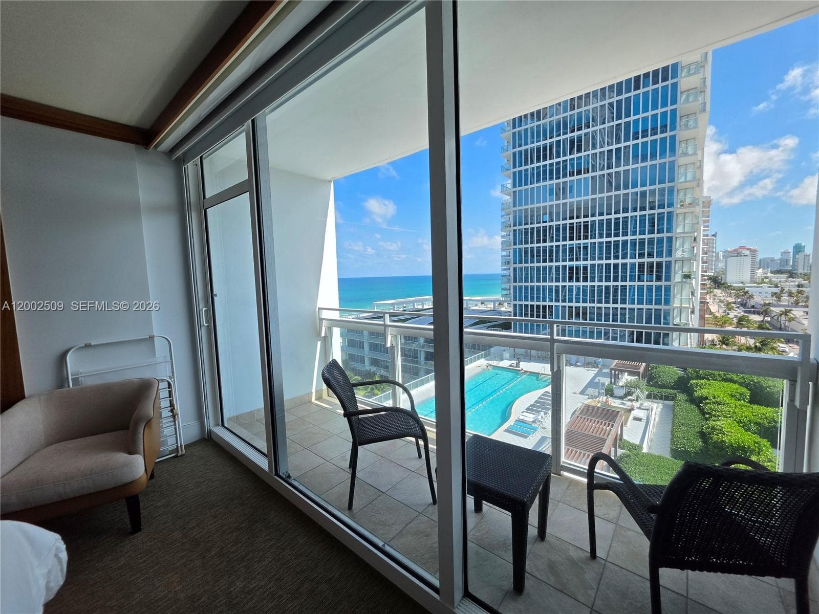 6801 Collins Ave # 1014 Legal 1004 Door, Miami Beach, FL 33141 photo 3
