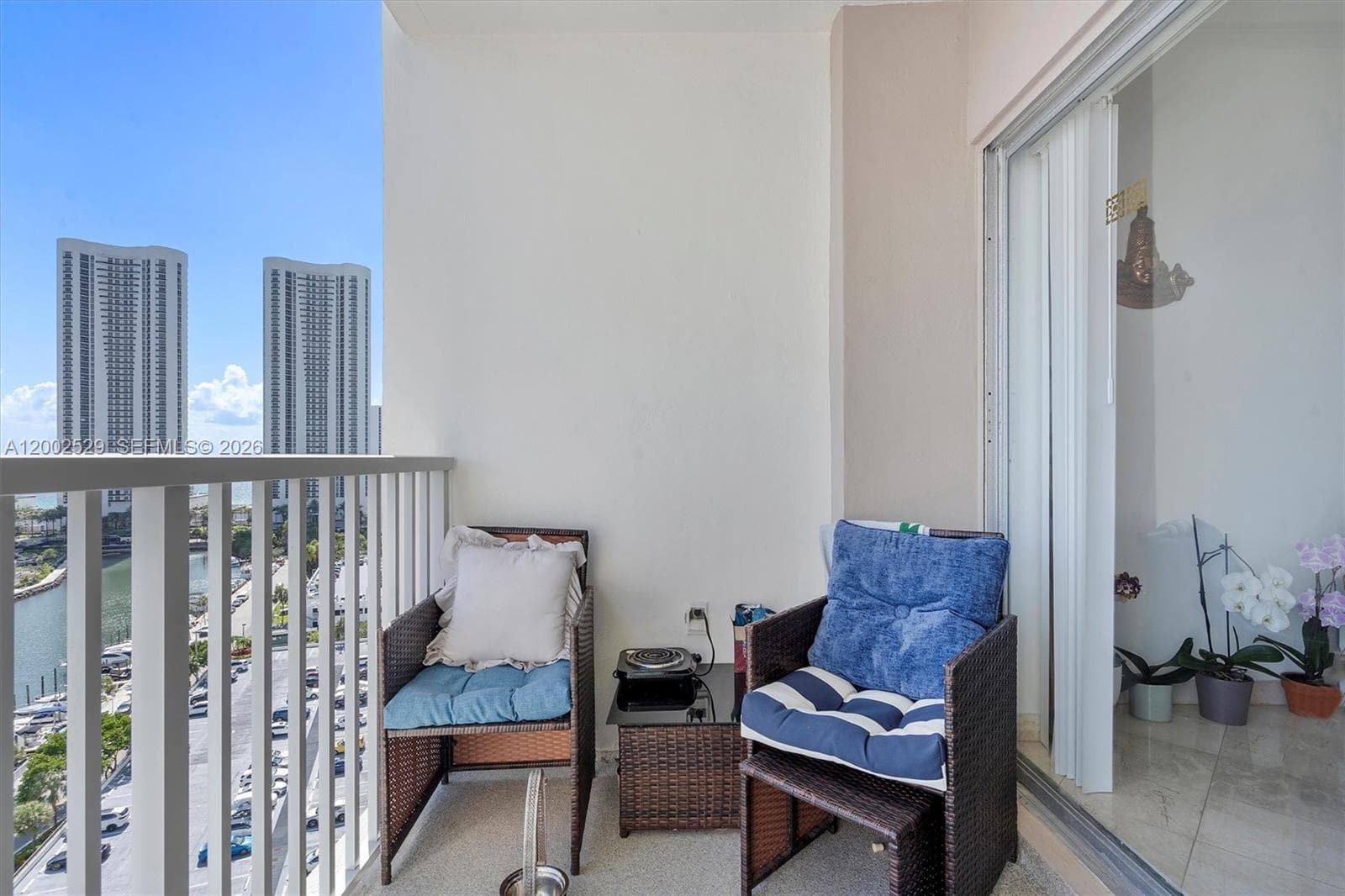 300 Bayview Dr # 1503, Sunny Isles Beach, FL 33160 photo 5