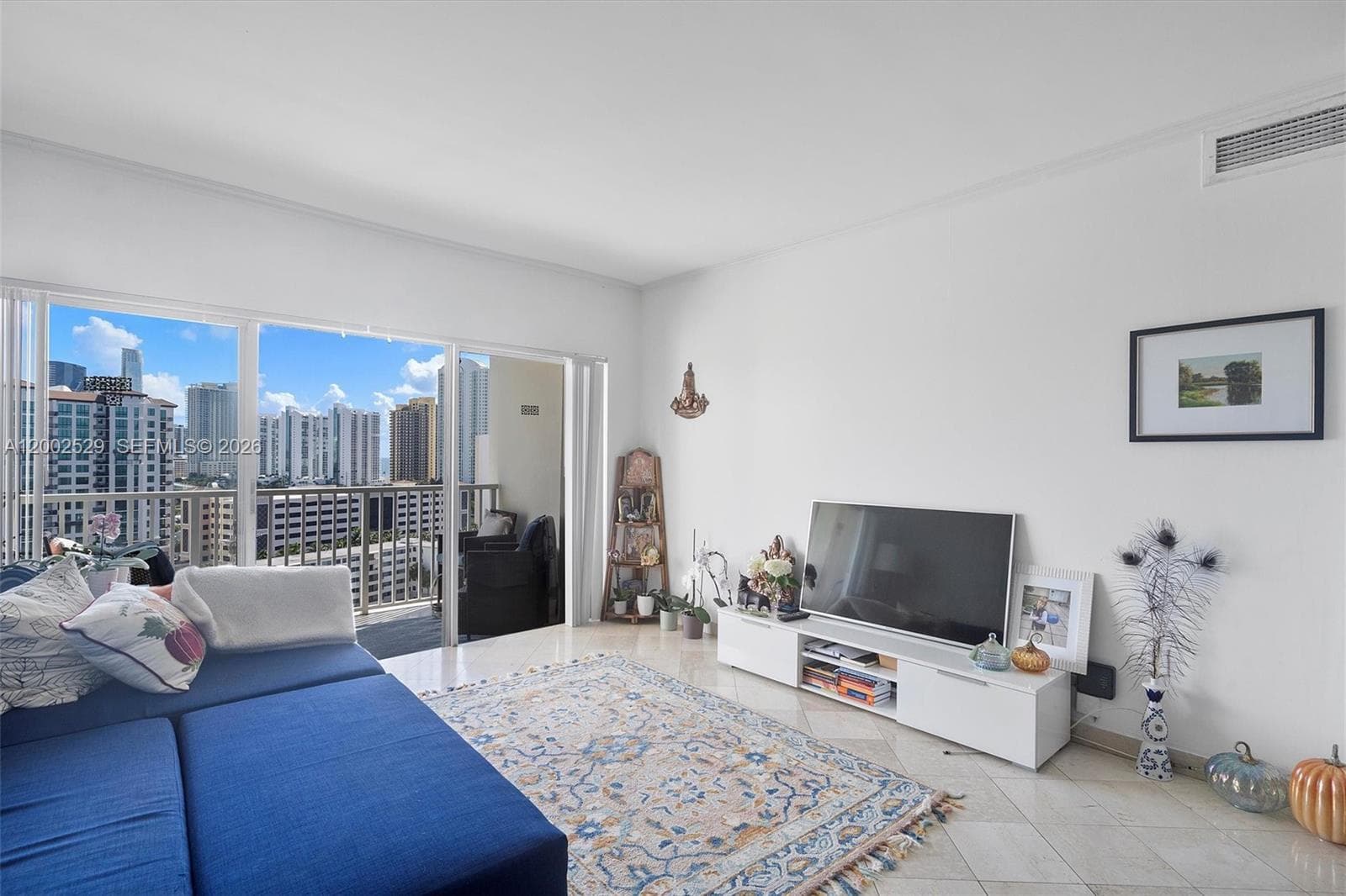 300 Bayview Dr # 1503, Sunny Isles Beach, FL 33160 photo 4