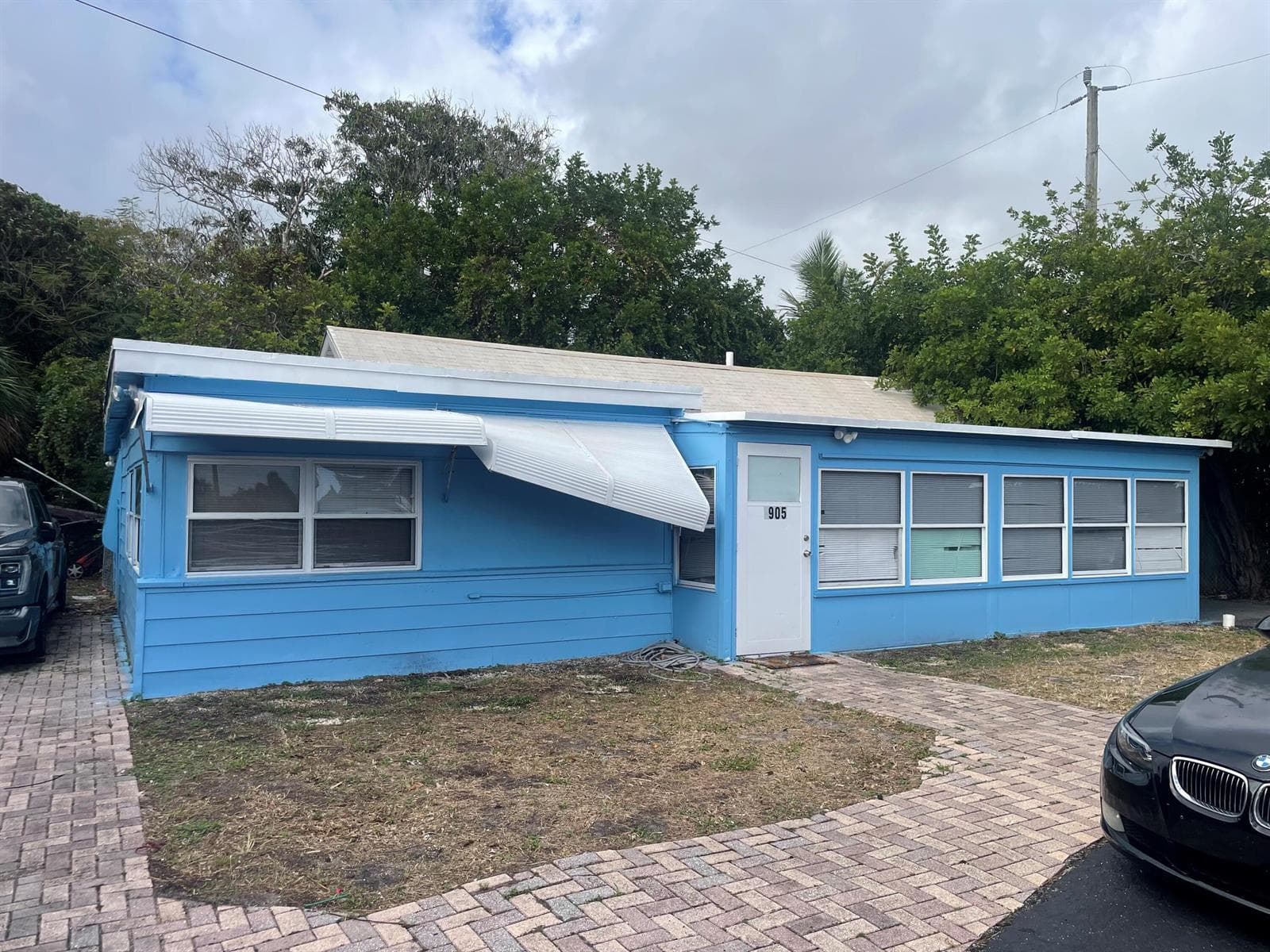 1905 Florida Street, FL 33460 photo 3