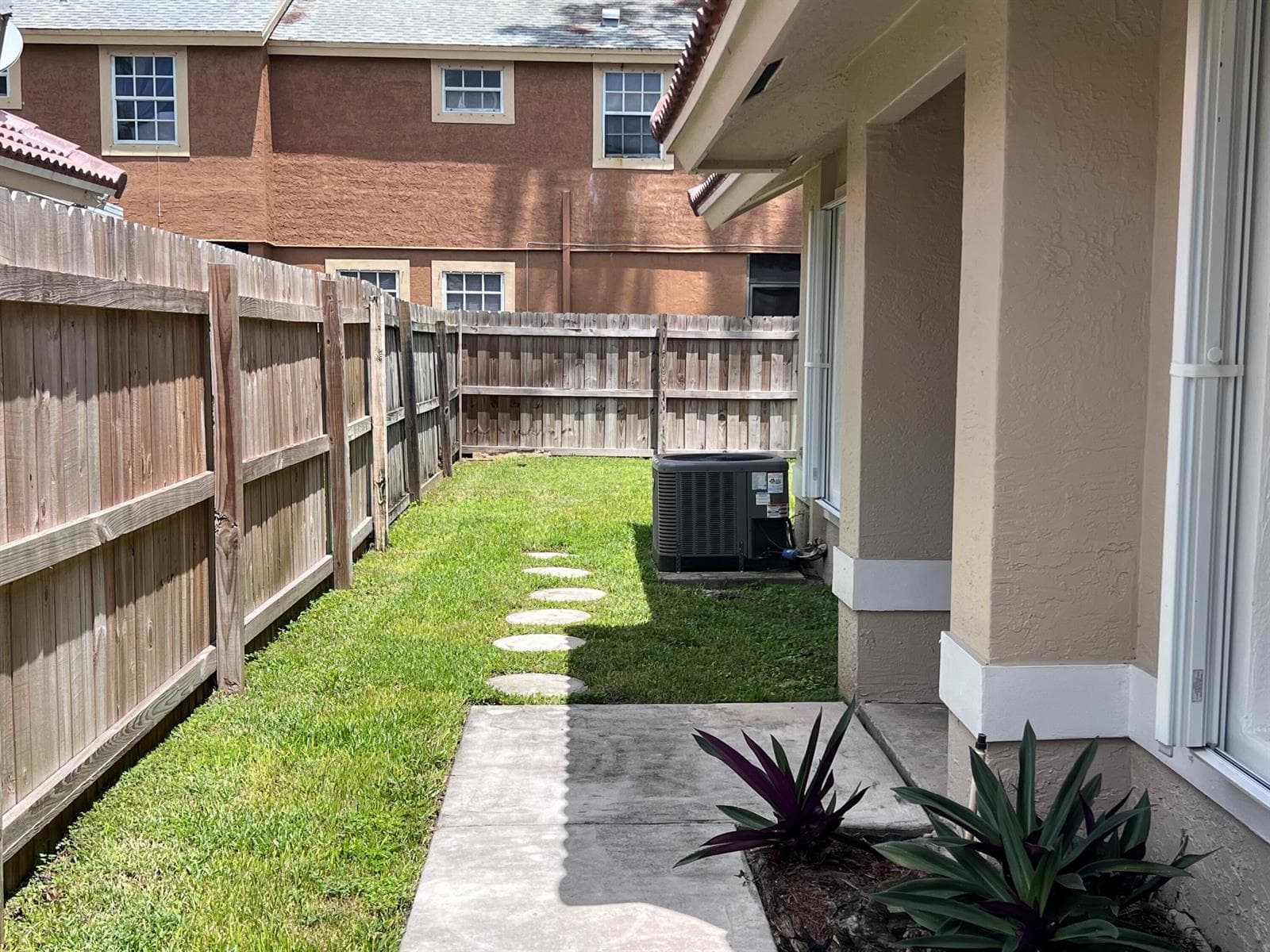 1598 Hawthorne Place, Wellington, FL 33414 photo 3