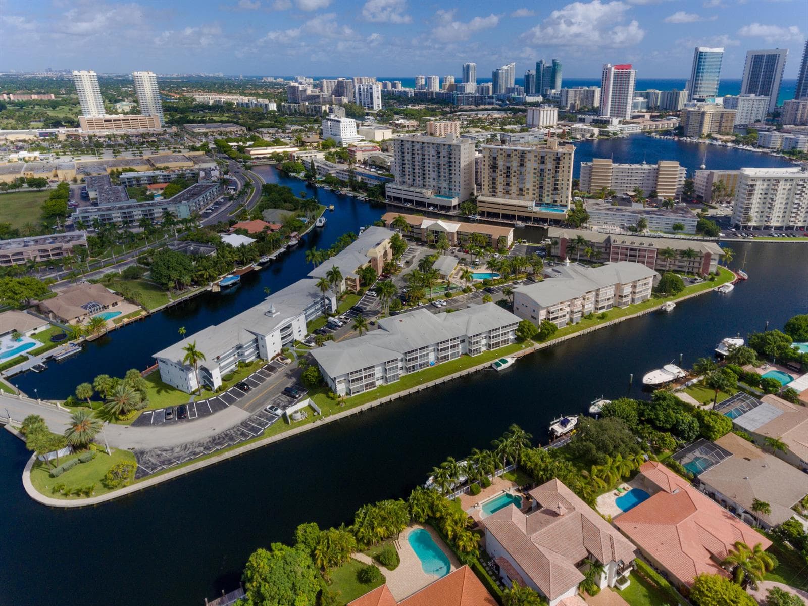 465 Paradise Isle Boulevard # 110, Hallandale Beach, FL 33009 photo 2