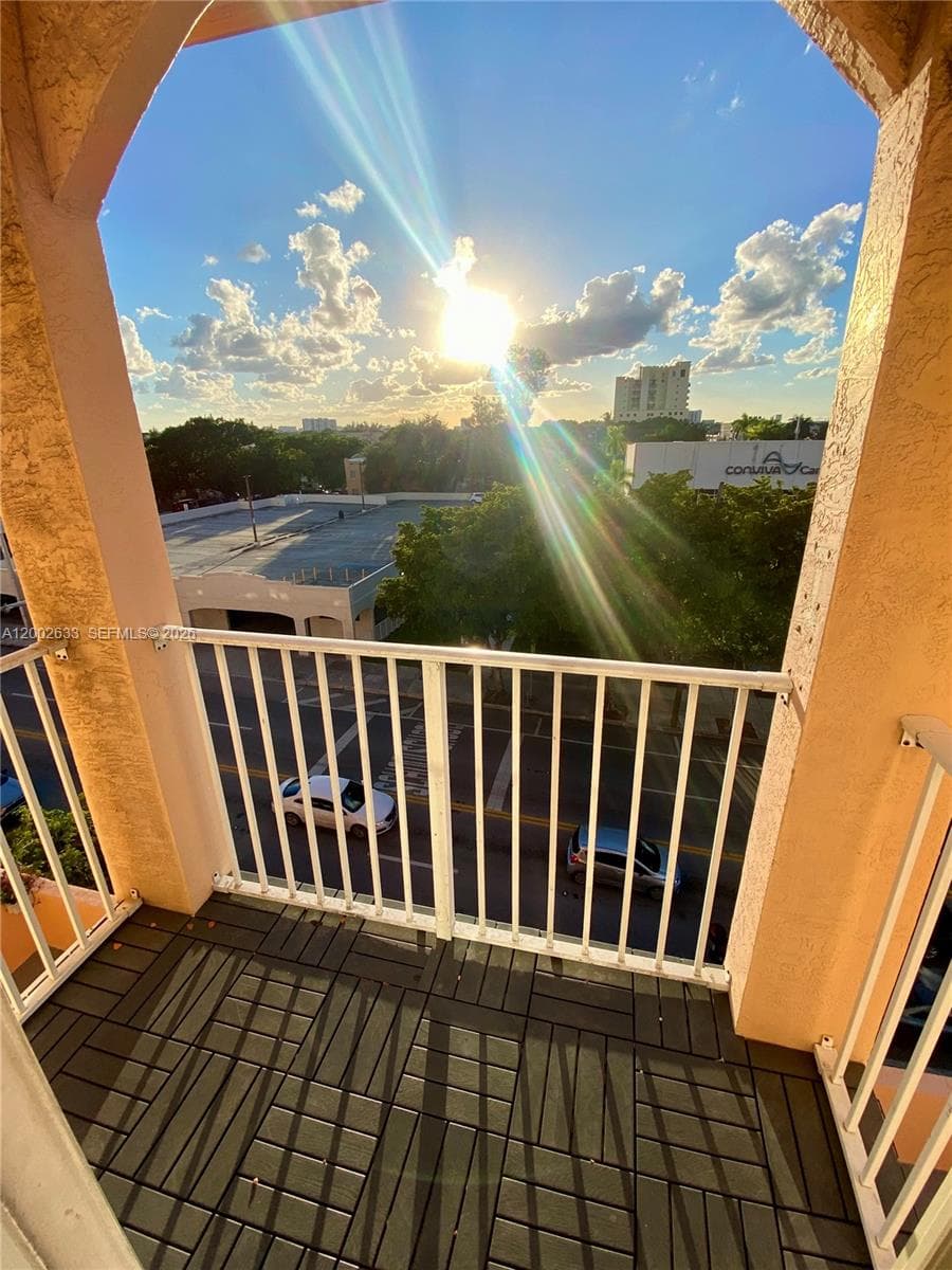 199 SW 12th Ave # 501-C, Miami, FL 33130 photo 3