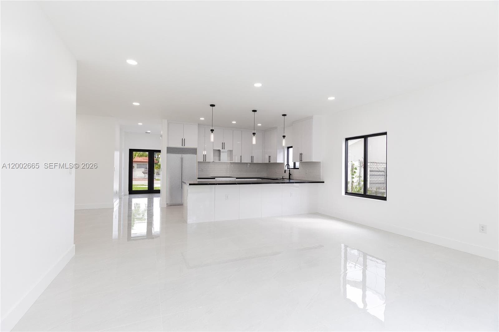 5550 SW 4th St, Miami, FL 33134 photo 3