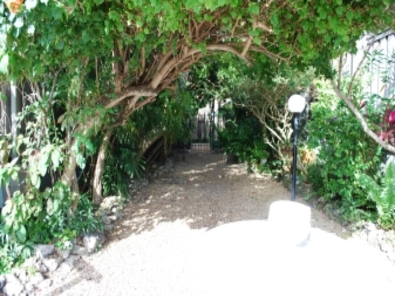 1000 NW N River Drive # 16, Miami, FL 33136 photo 2