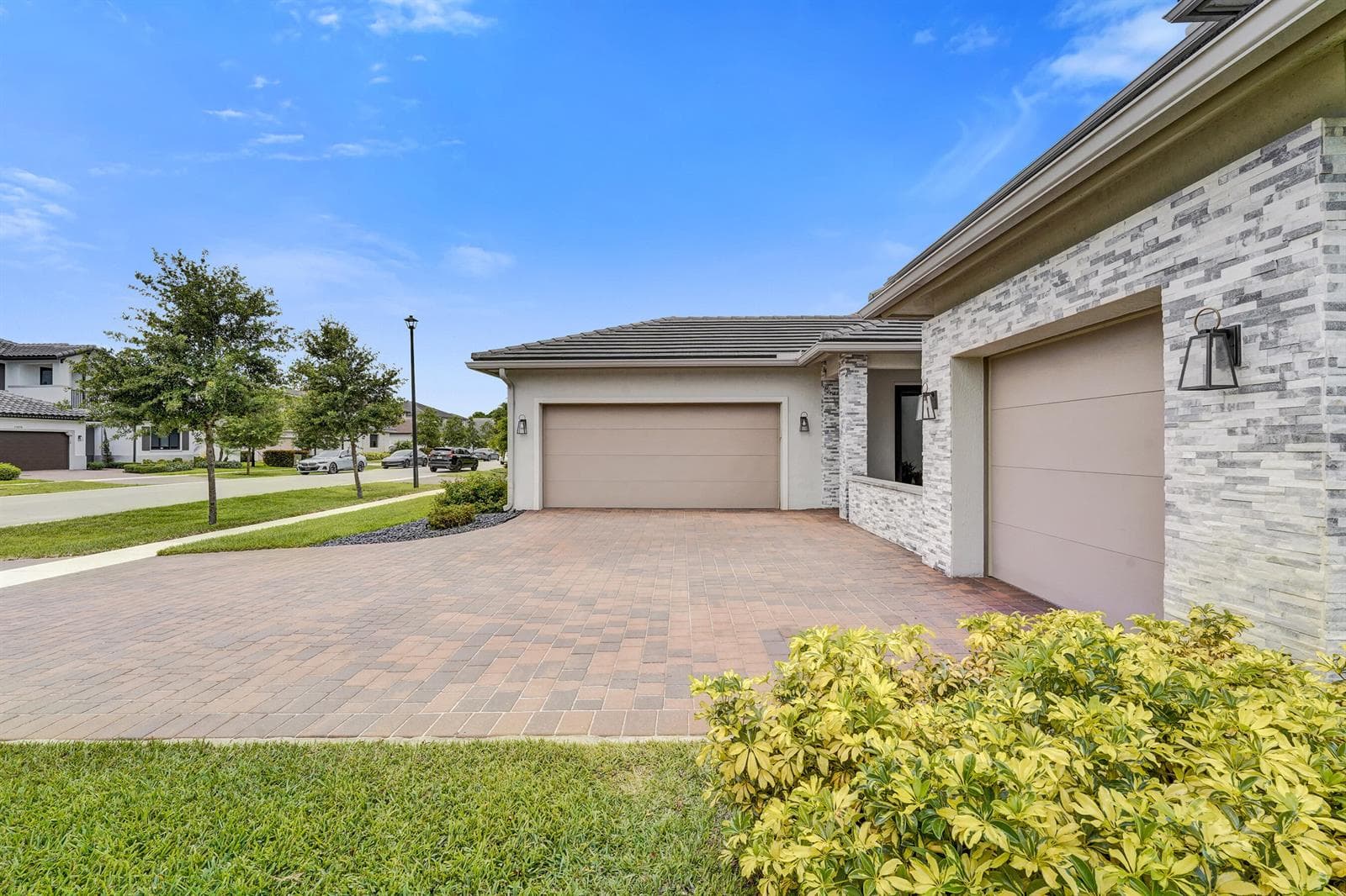 13025 Addilyn Court, Davie, FL 33325 photo 3