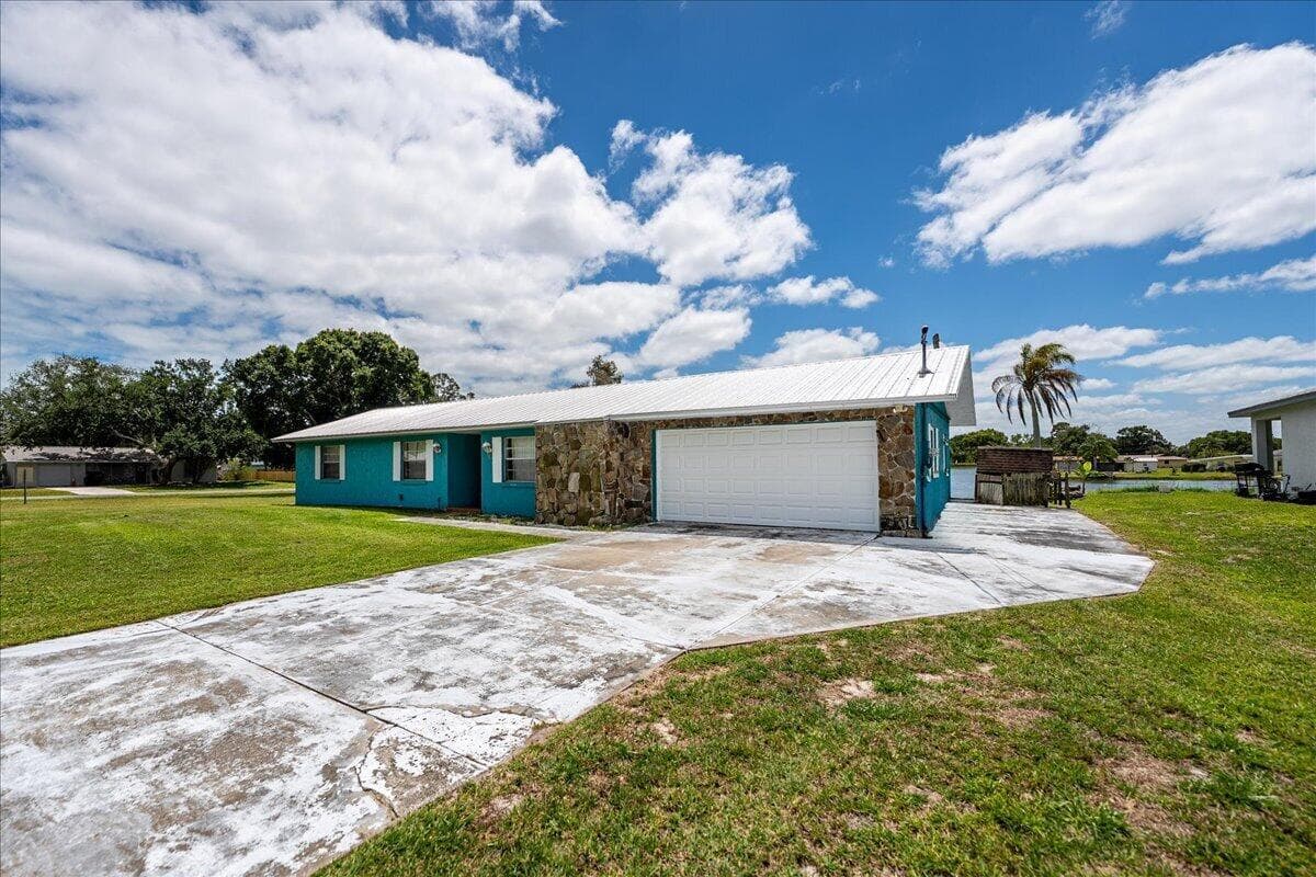 6901 Salerno Road, Fort Pierce, FL 34951 photo 4