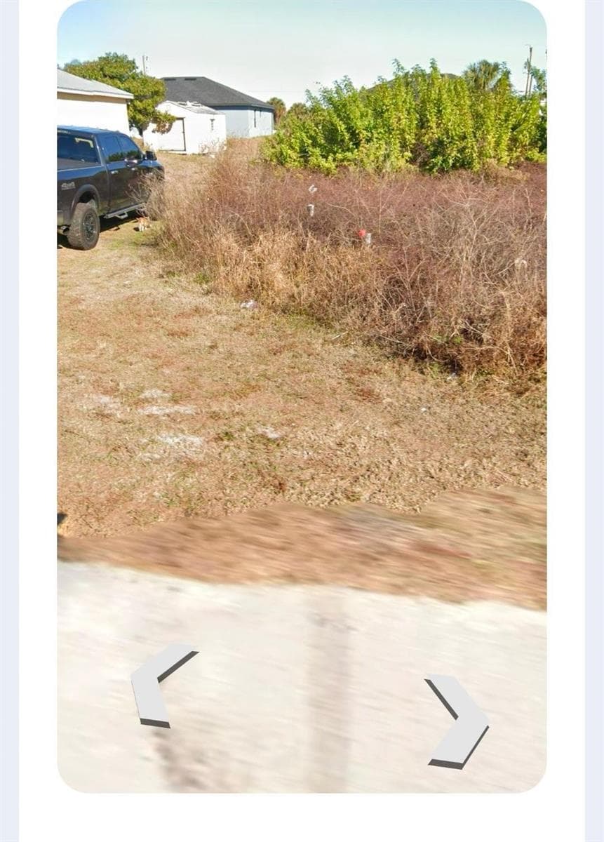 819 E Casper Yost Street E, Lehigh Acres, FL 33974 photo 2