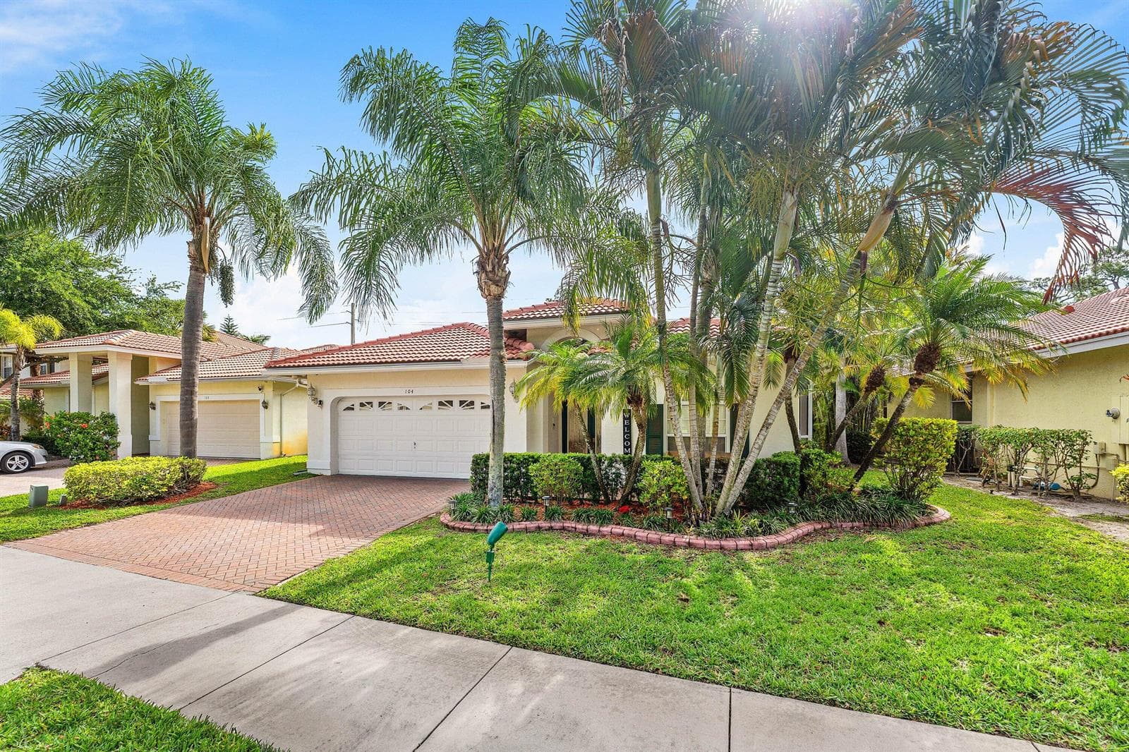 104 Hidden Hollow, Palm Beach Gardens, FL 33418 photo 4