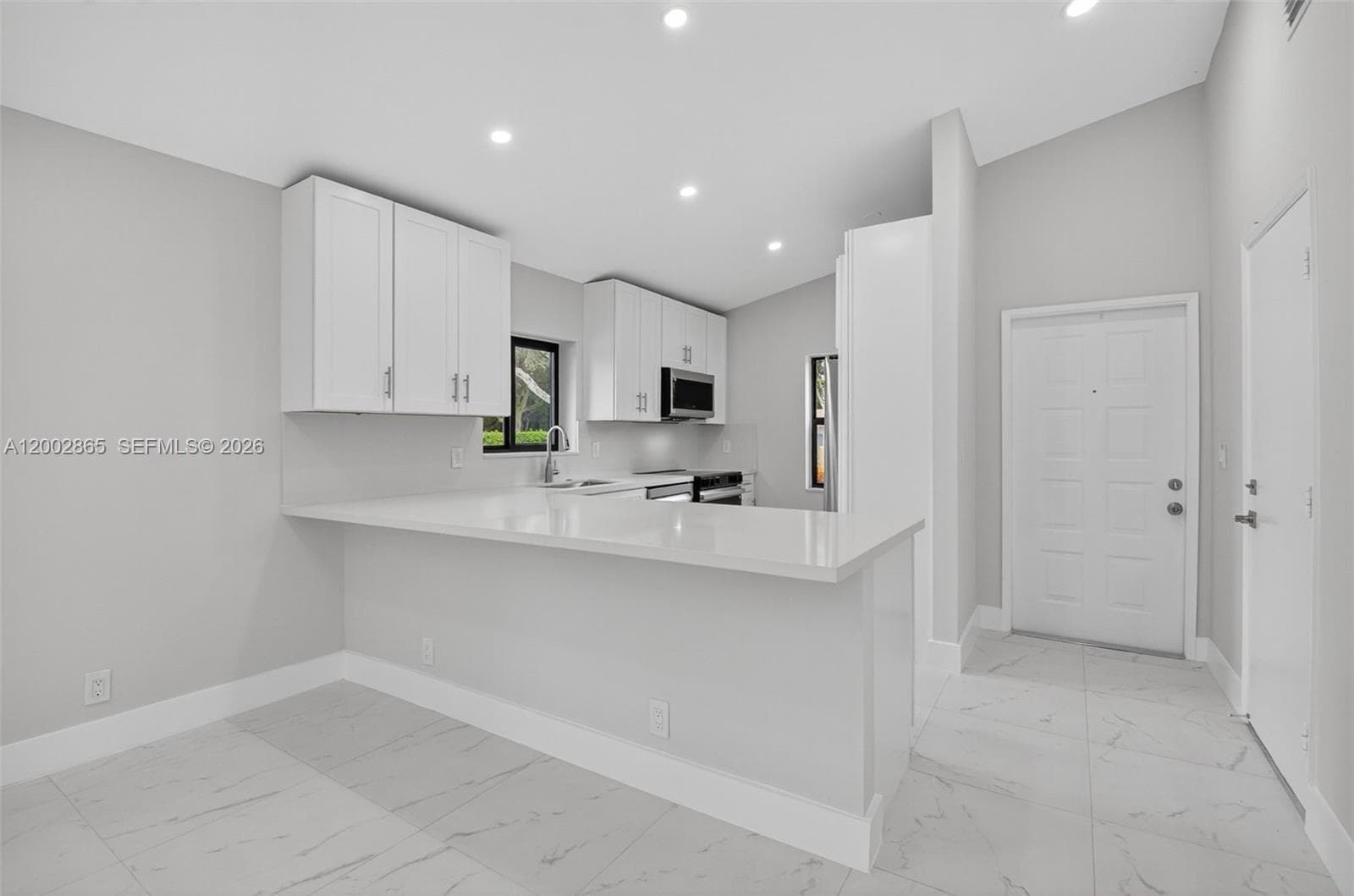 8067 Summerbreeze Ln, Boca Raton, FL 33496 photo 2