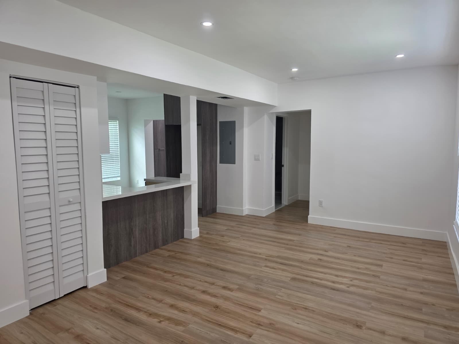 9900 NW 25th Avenue, Miami, FL 33147 photo 4