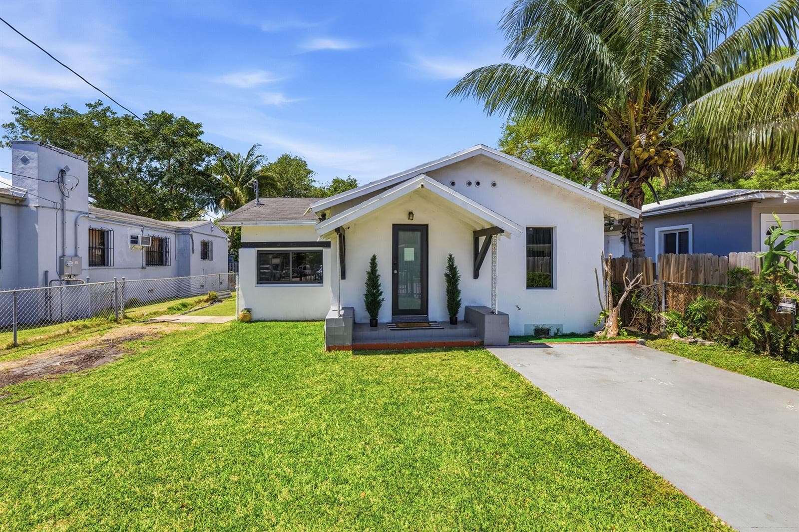 7700 NE 1st Court, Miami, FL 33138 photo 3