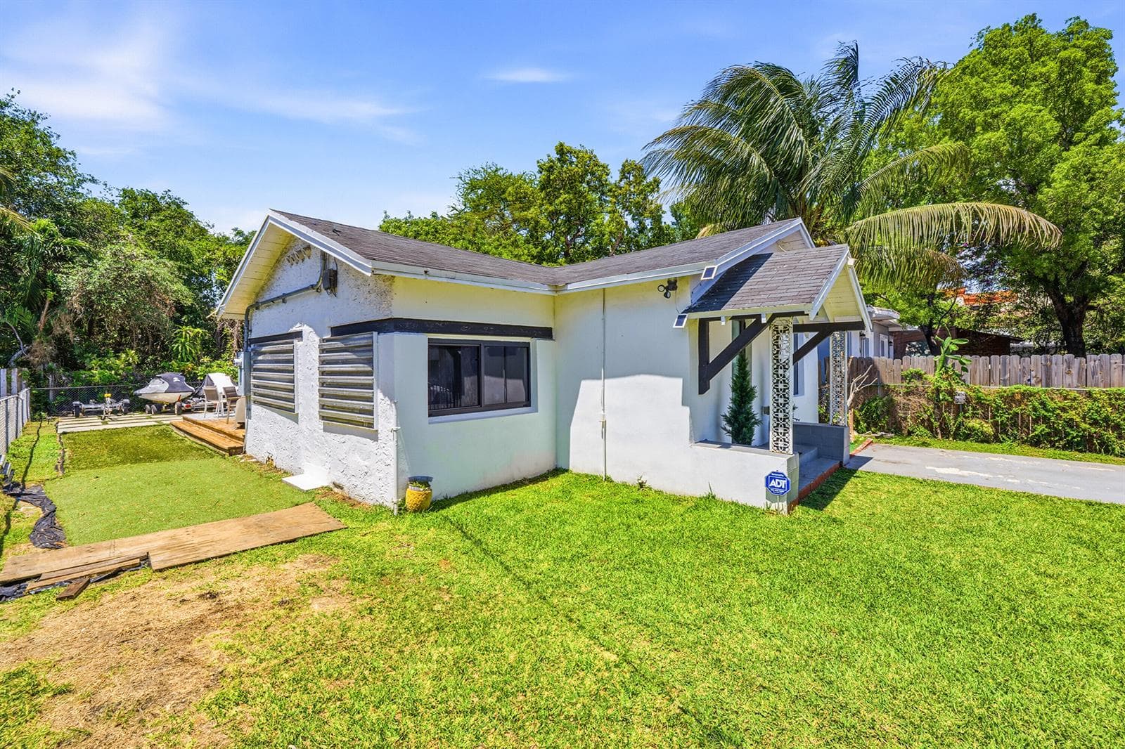 7700 NE 1st Court, Miami, FL 33138 photo 4