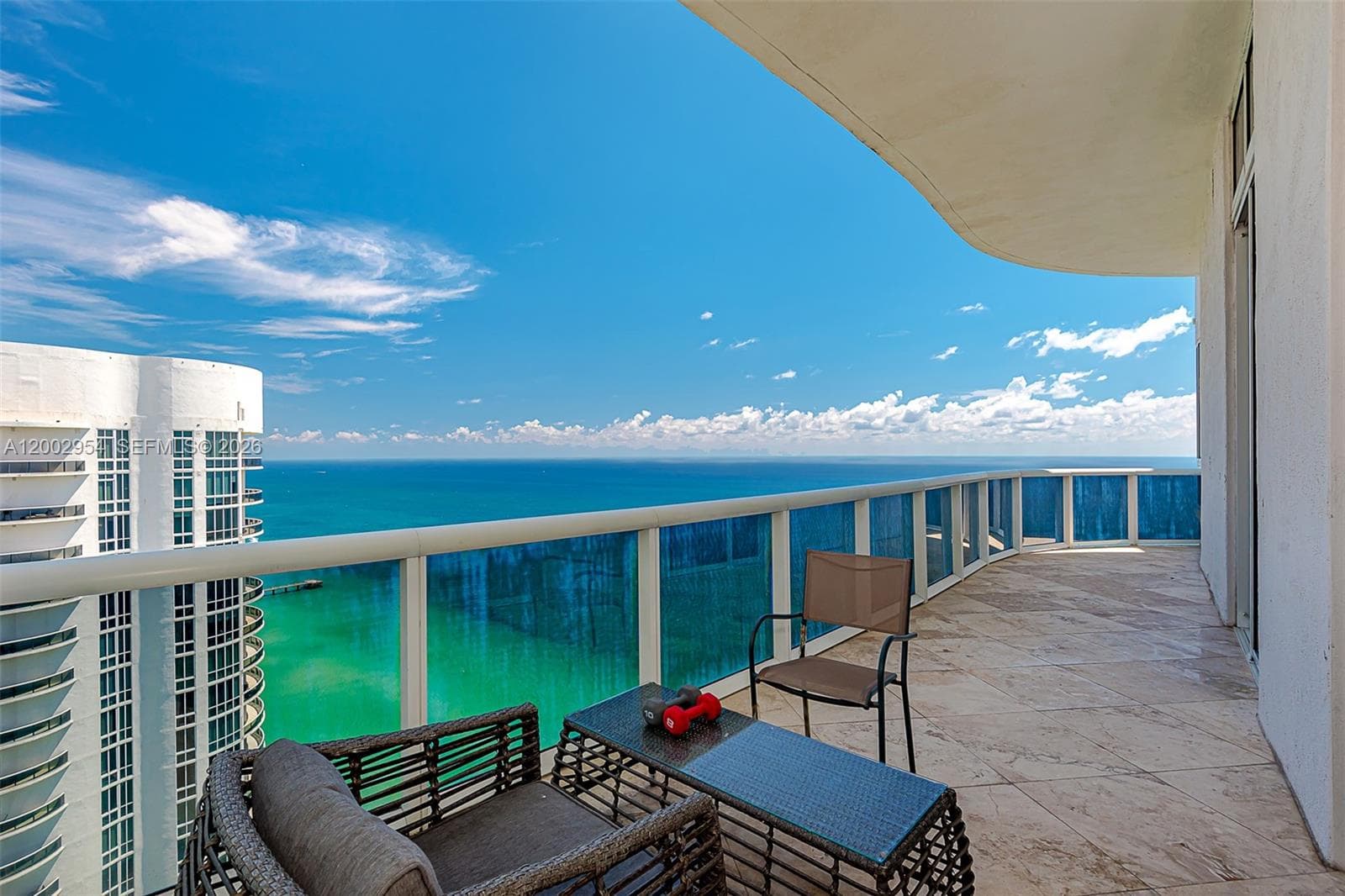 15901 Collins Ave # 4302, Sunny Isles Beach, FL 33160 photo 2