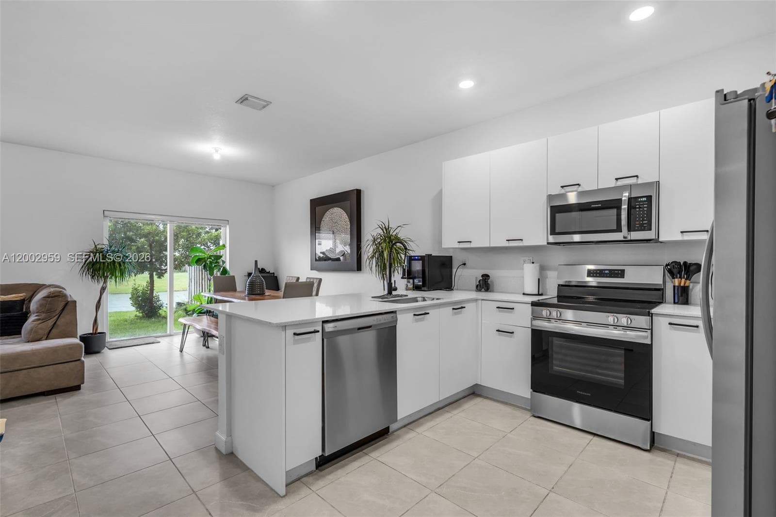 12586 NW 22nd Pl, Miami, FL 33167 photo 5