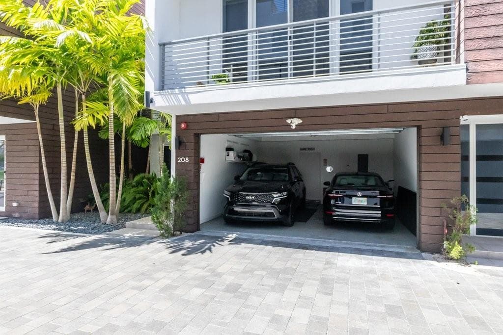 700 NE 14th Avenue # 208, Fort Lauderdale, FL 33304 photo 5