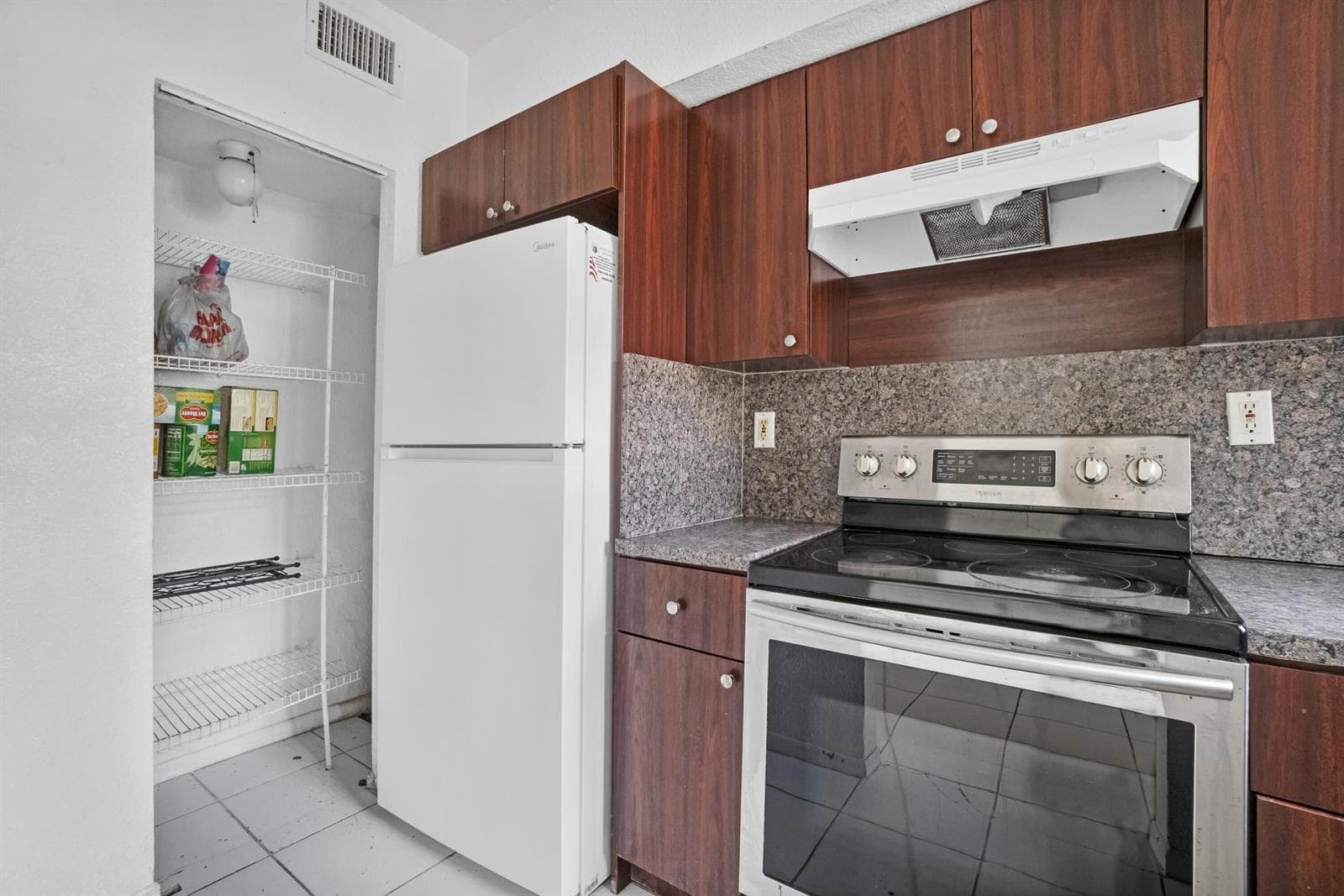 306 NW 84th Terrace # 306, Miami, FL 33150 photo 2