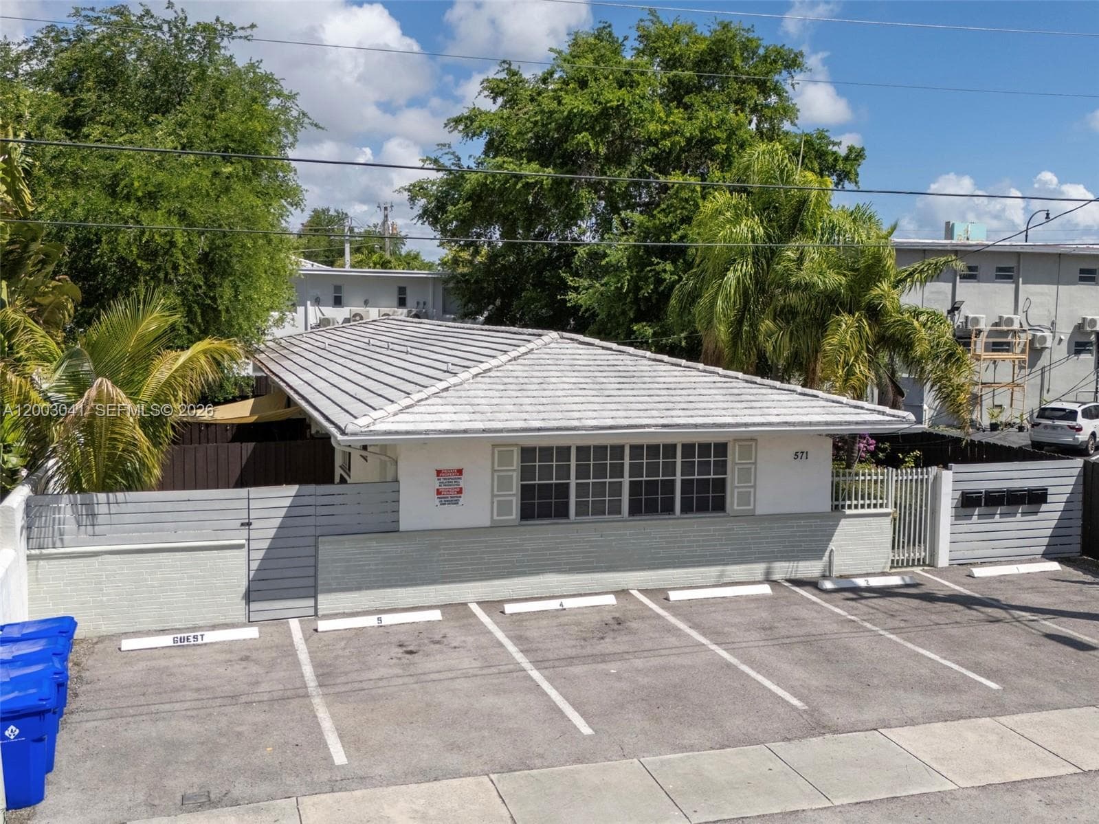 571 NE 67th St, Miami, FL 33138 photo 4