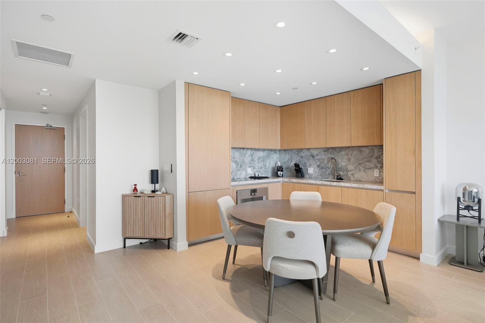 500 Alton Rd # 808, Miami Beach, FL 33139 photo 2