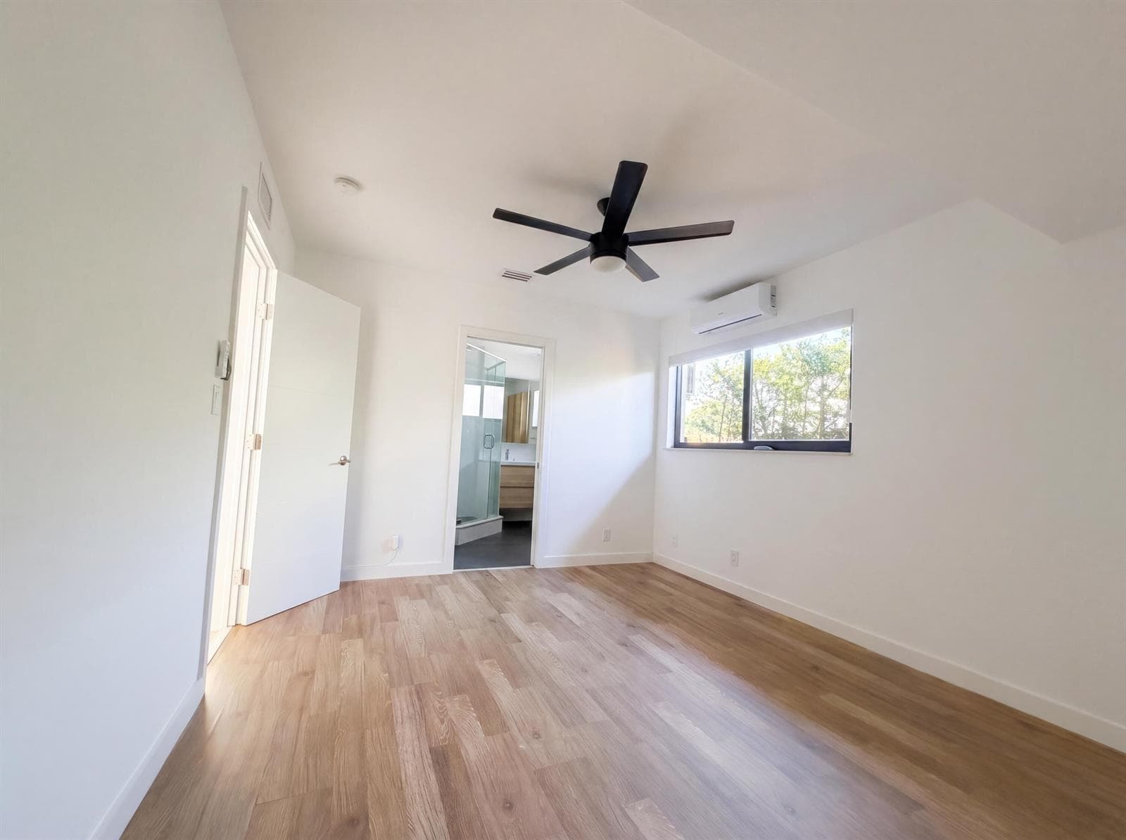 1717 NE 20th Avenue, Fort Lauderdale, FL 33305 photo 4