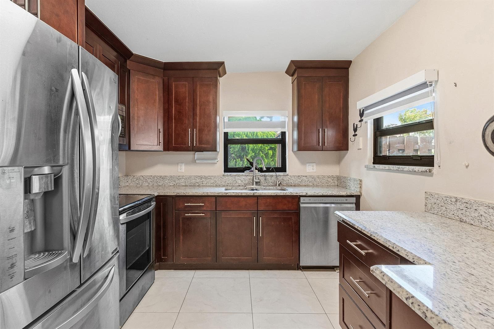 1875 Abbey Road, West Palm Beach, FL 33415 photo 5