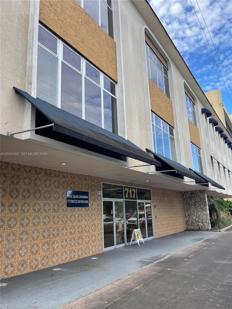 717 Ponce De Leon Blvd # 323, Coral Gables, FL 33134 photo 2