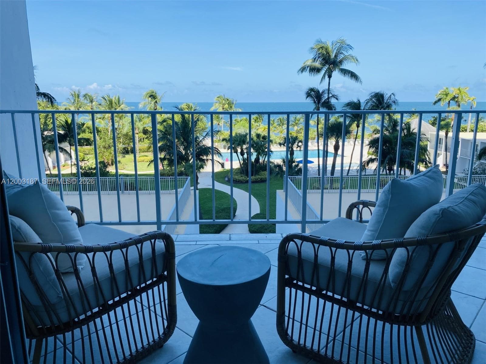 881 Ocean Dr # 3E, Key Biscayne, FL 33149 photo 4
