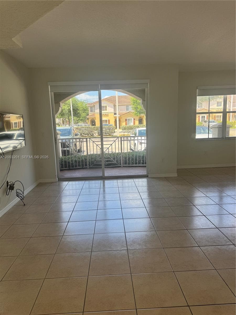 8826 W Flagler St # 102, Miami, FL 33174 photo 5