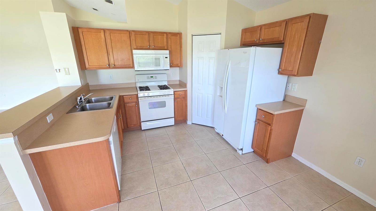 538 SW Indian Key Drive, Port St. Lucie, FL 34986 photo 5